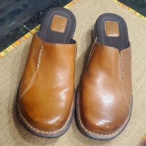 Clarks Artisan Collection Brown Size 11 Leather Clogs